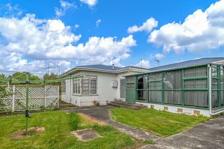 64 Bryant Street Takaro_13