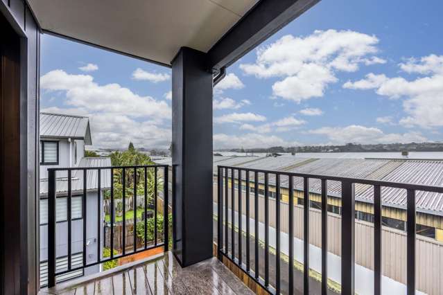 209/28C Eileen Newey Place Henderson_4