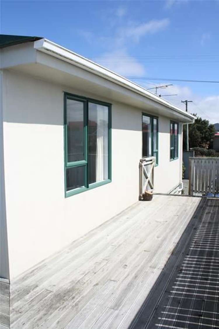 9 Lionel Street Riverton_12