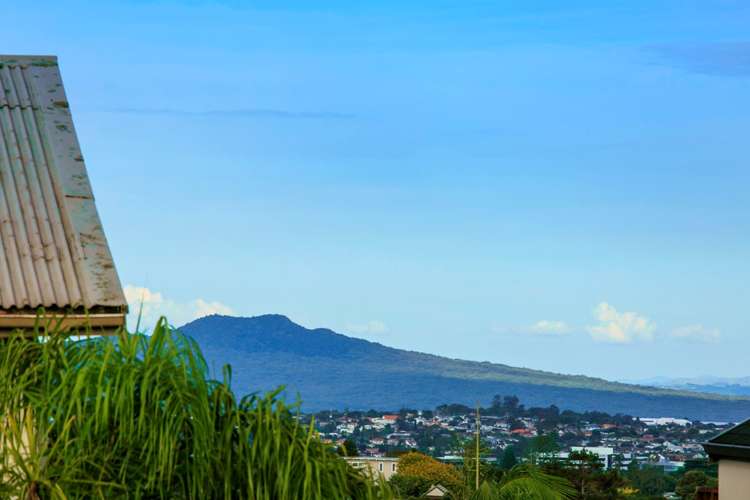 15 Pupuke Road Birkenhead_22