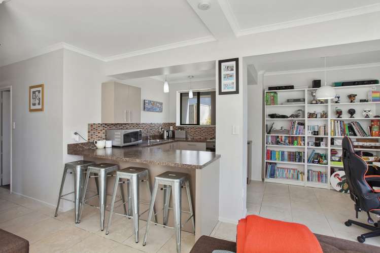 21 Waller Avenue Bucklands Beach_26