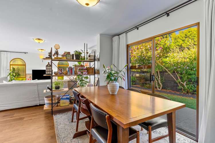 84 Chelsea View Drive Chatswood_12