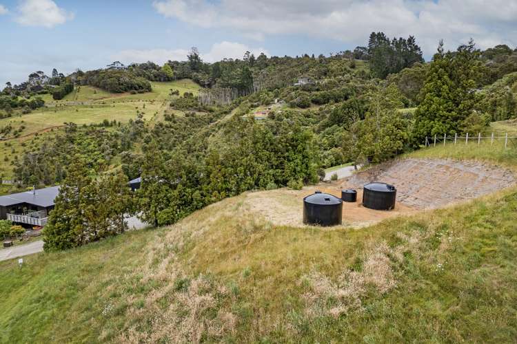 35 Spikes Way Whitianga_9