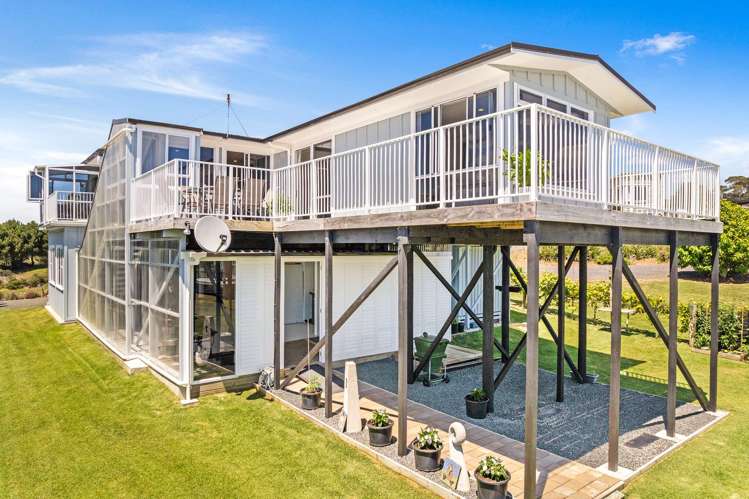 499 Grahams Beach Road Awhitu_29