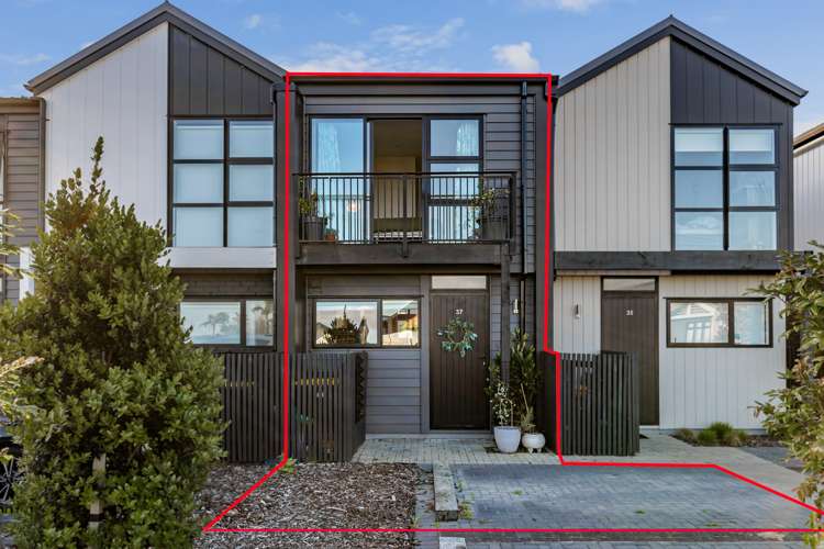 37 Treloar Crescent Hobsonville_13