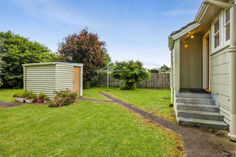 8 Malone Place Hawera_19