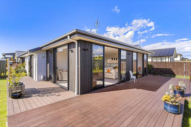63 Eighth View Avenue Beachlands_13