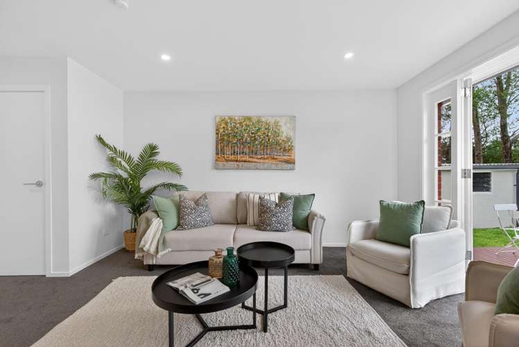 27 Prouse Crescent Naenae_10