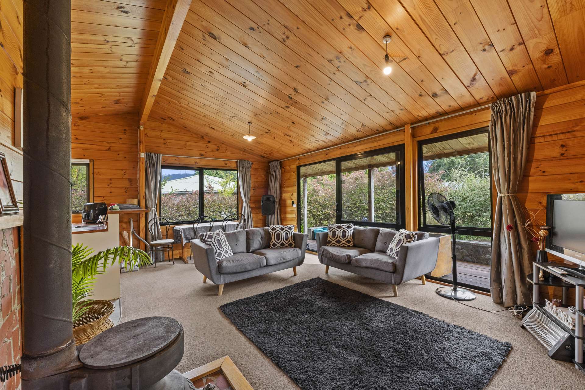 34 Tongariro Road Turangi_0