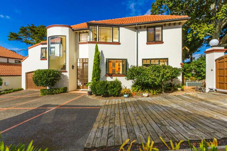 2/76 Shakespeare Road Milford_3