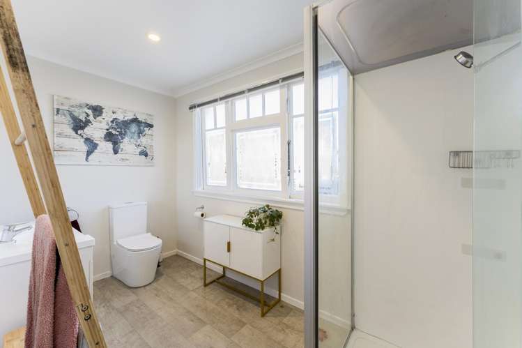 73 Avalon Street Richmond_9
