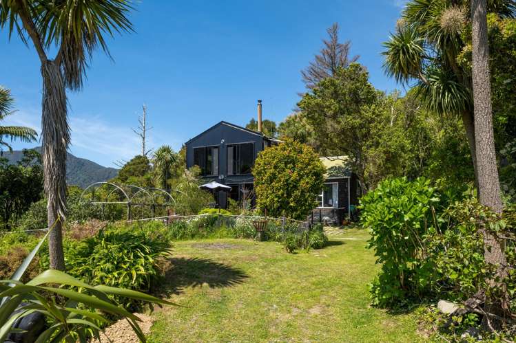565 Anakoha Road Marlborough Sounds_48