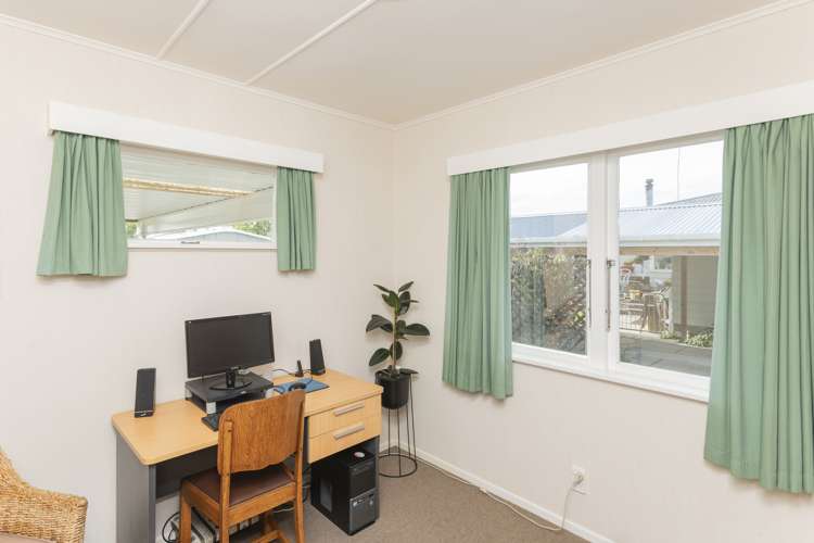 1033 Aberdeen Road Te Hapara_20