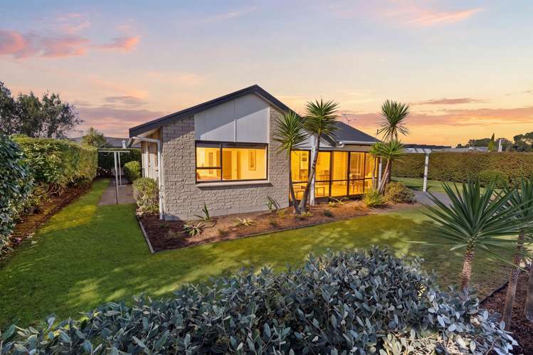 2/99 Riverside Road Orewa_29