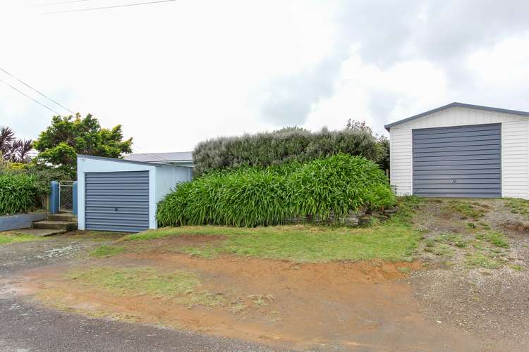 19 Dover Road Okato_16