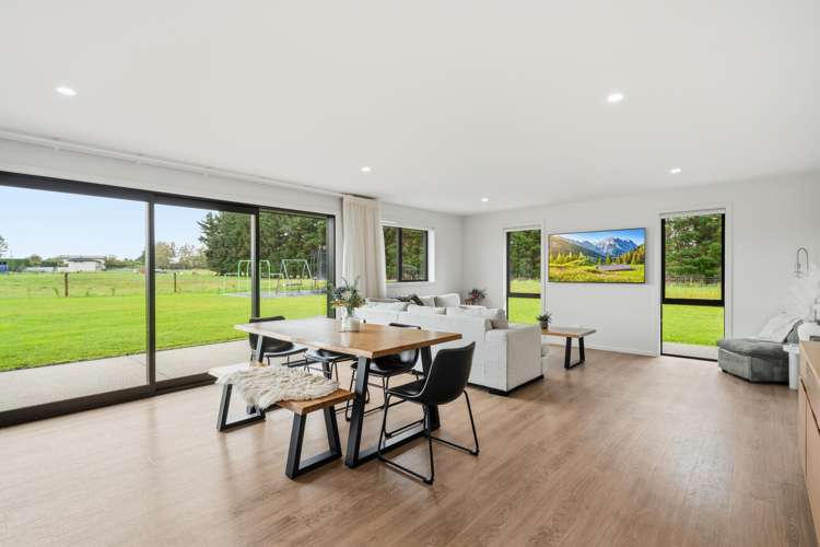 150 Fairweather Road Myross Bush_5