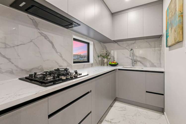 140 McQuoids Road Flat Bush_15