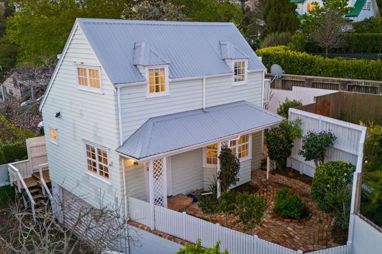 85 Brighton Road Parnell_17