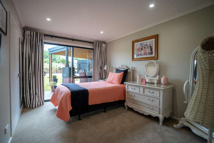 45 Meadowstone Street Gleniti_13