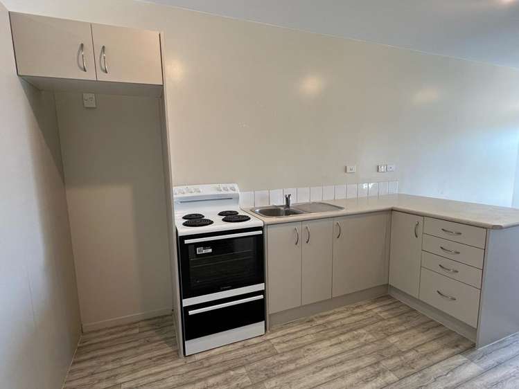 13/242 Great North Road Henderson_1