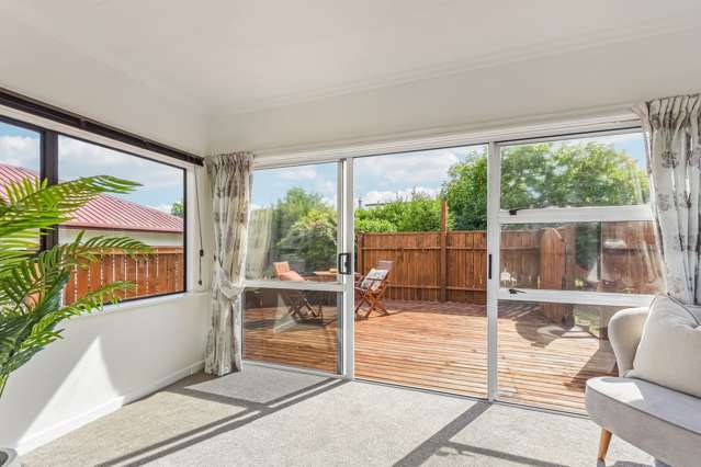 2/14 Ngaio Street Stoke_4