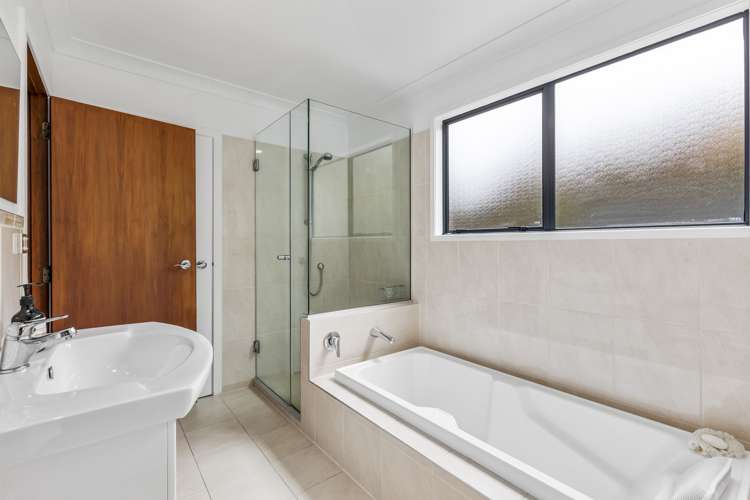 14 Ngaio Road Titirangi_18