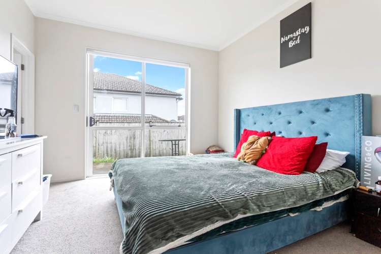 8 Savina Court Flat Bush_9