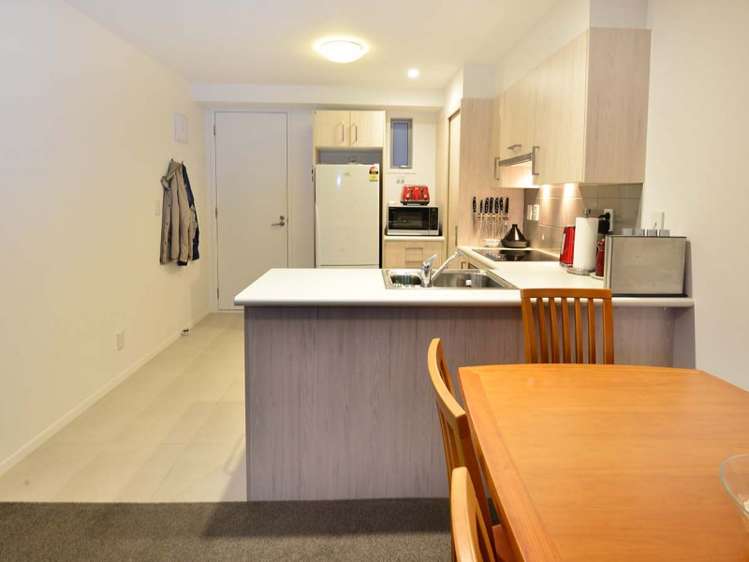 110/17 Link Crescent Stanmore Bay_9