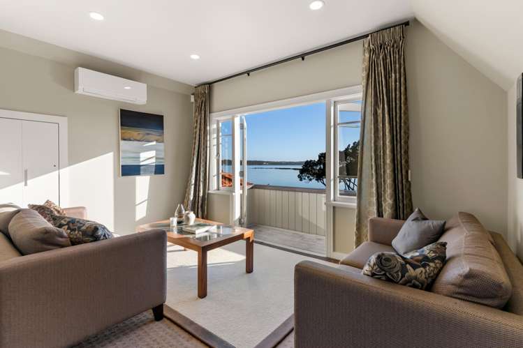 15 Lynch Street Point Chevalier_16