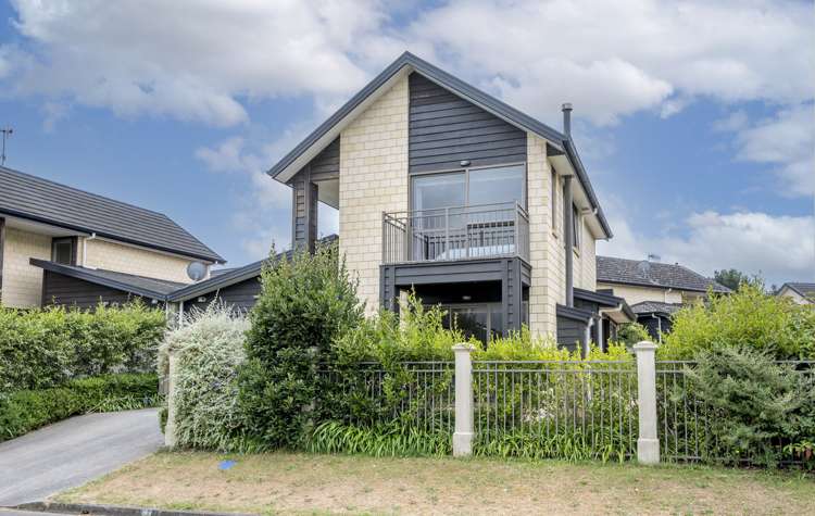 3 Bluewater Place Paraparaumu_0