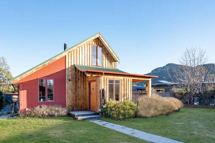 47 Lagoon Avenue Albert Town_0