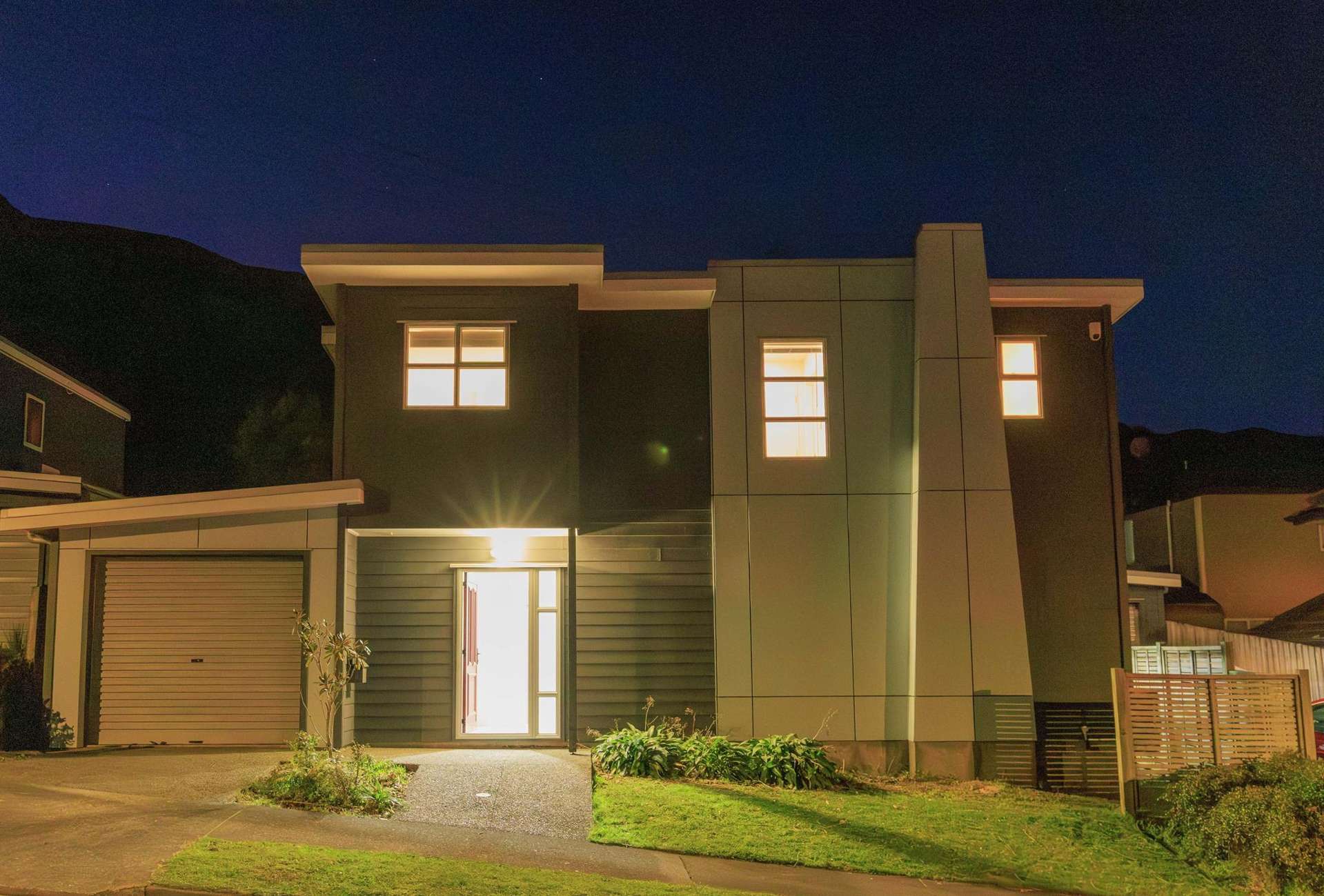 10 Erlestoke Crescent Churton Park_0