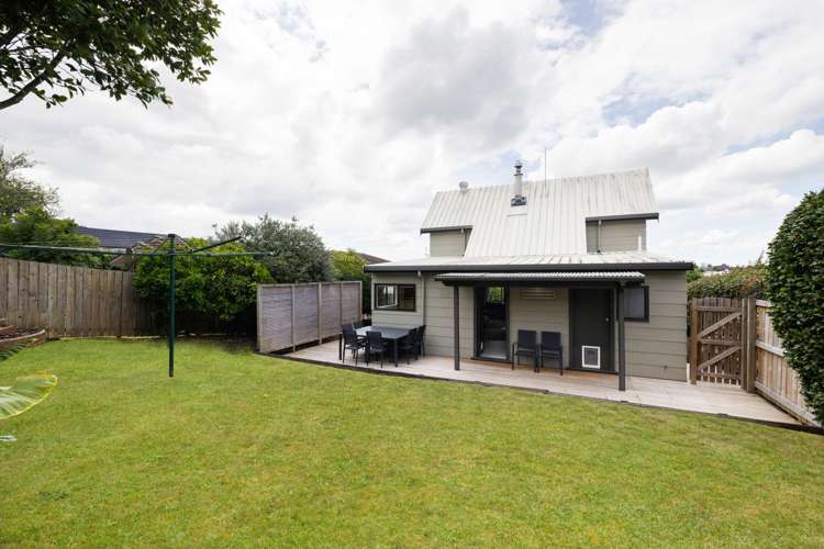 29 Glendale Drive Dinsdale_11