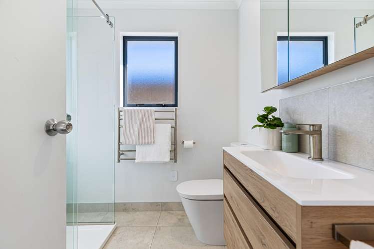 70 Glen Road Ranui_2