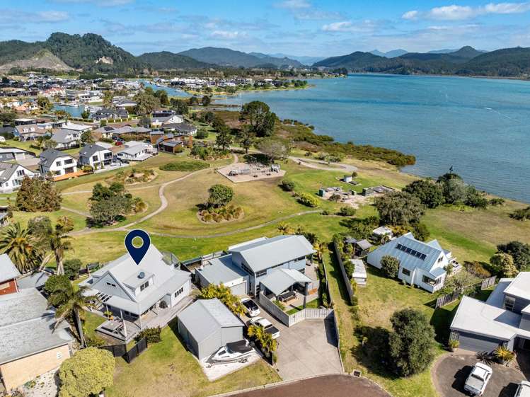 5 Triumph Dell Pauanui_28
