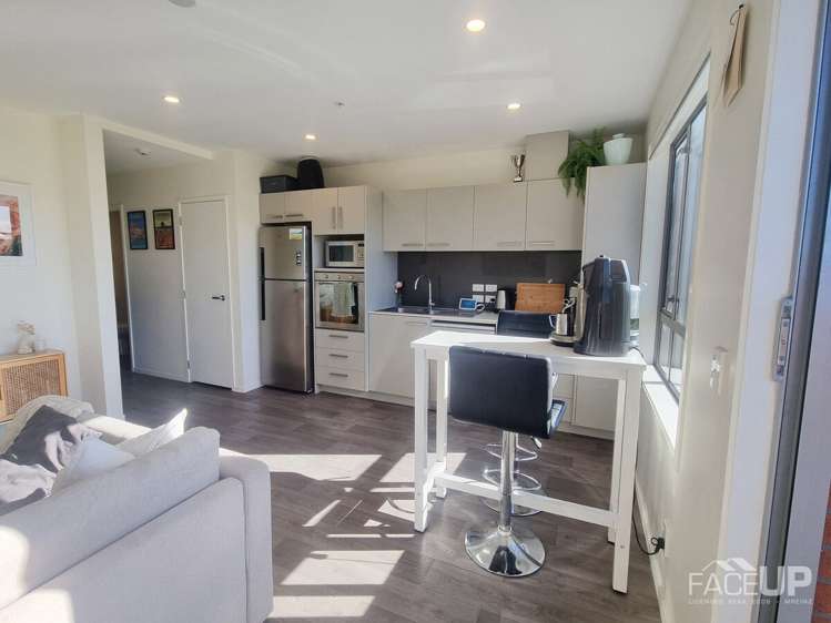 106d/160 Hobsonville Point Road Hobsonville_4