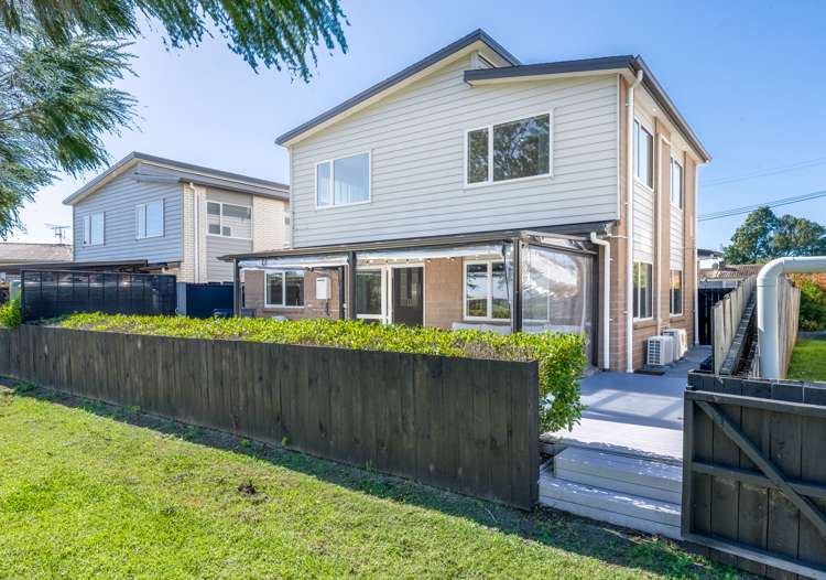 2 Aurea Avenue Pakuranga_1