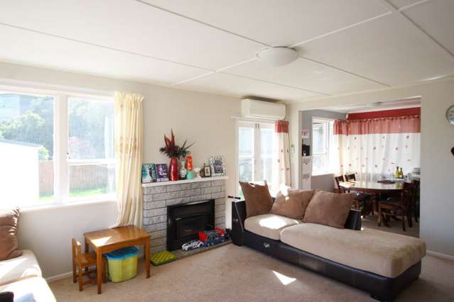 65 Beazley Avenue Paparangi_2