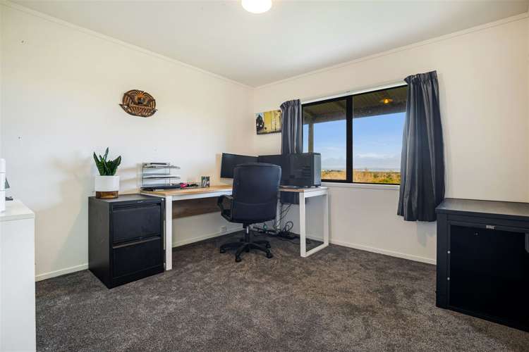 2708 Kaipara Coast Highway Glorit_17