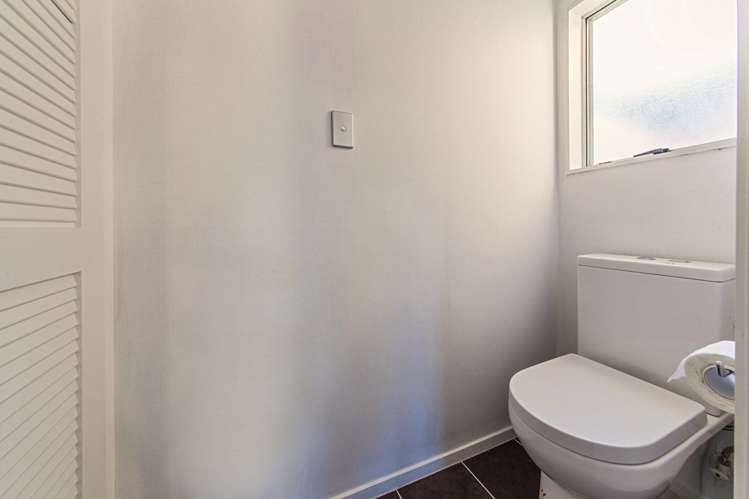 37 Kohekohe Street New Lynn_7