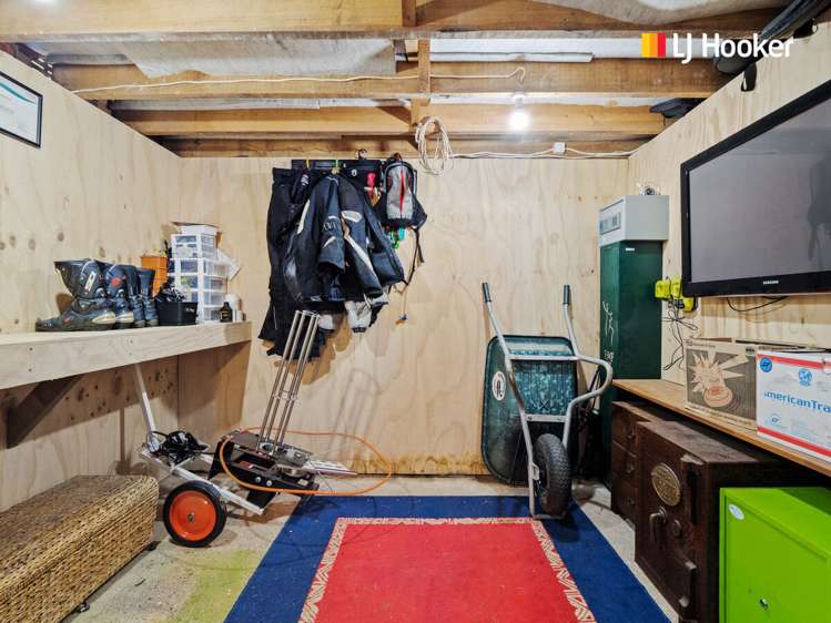 8 Salmond Street Halfway Bush_14