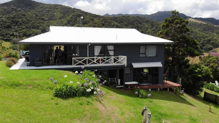 1112 Colville Road_3