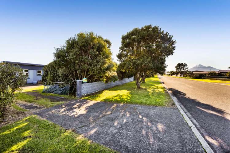 2 Wilson Road Opunake_24