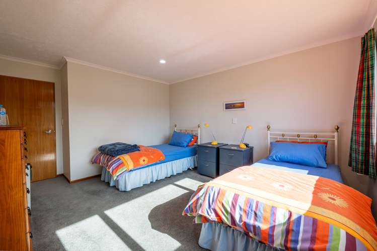 1 Spence Avenue Otatara_18