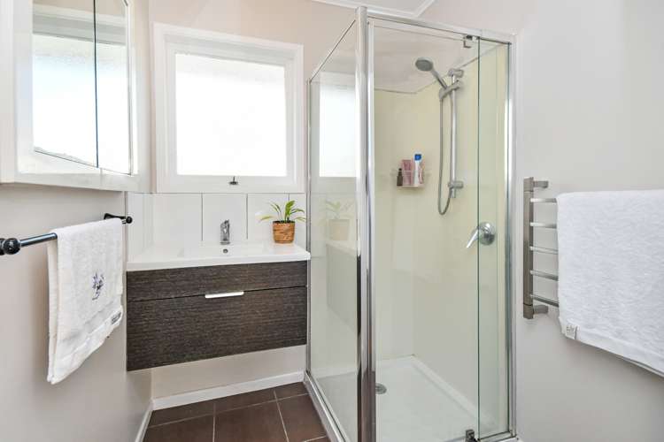 31 Gossamer Drive Pakuranga Heights_10