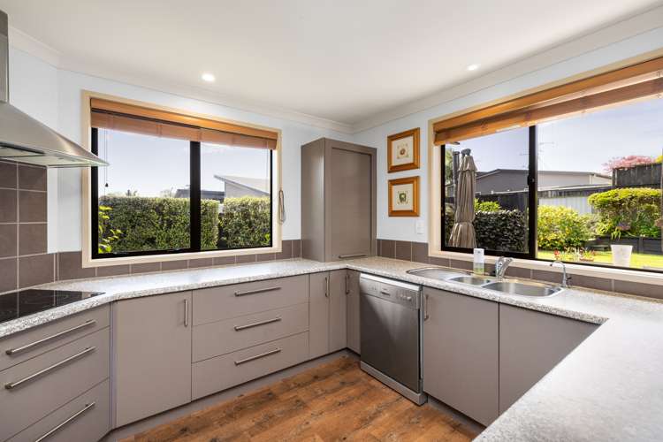 23 Rosella Drive Welcome Bay_5