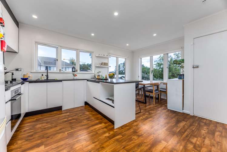 73 Oakdale Road Mount Roskill_0