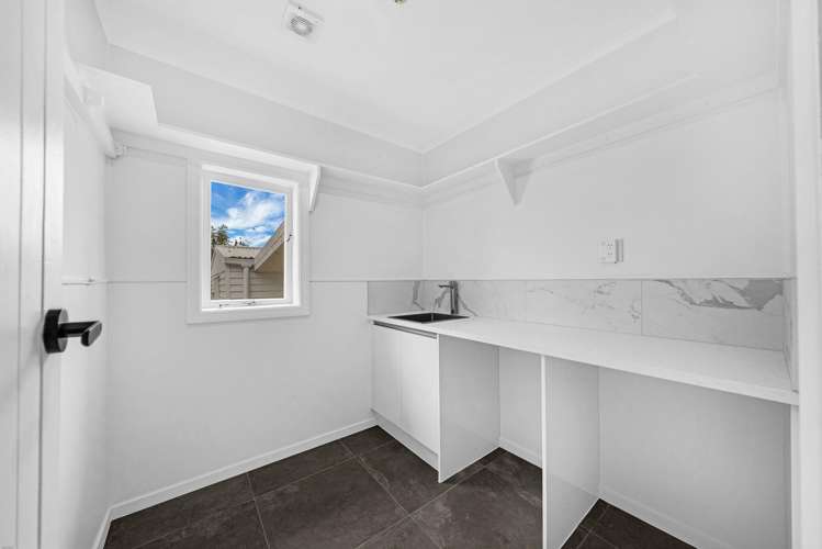 76 Old Wairoa Road Papakura_21