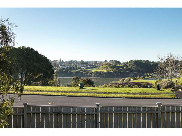 50 Edgewater Parade Waiuku_1