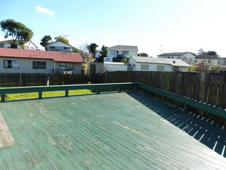 197 Mahia Road Wattle Downs_8